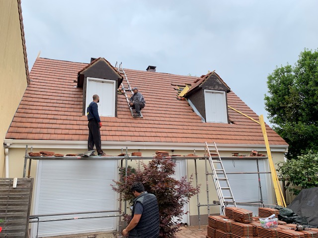 Prix pose velux Vienne,